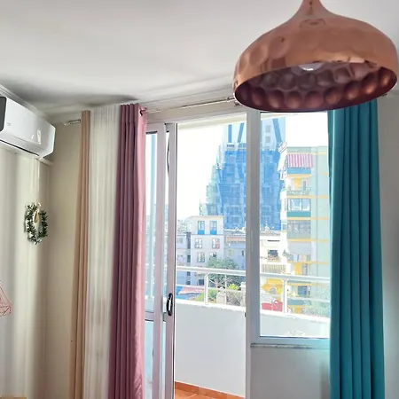 Spacious 1br Hub With Balcony * 地拉那